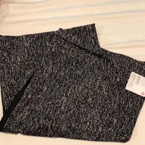 Lululemon Brand New Vinyasa Wrap